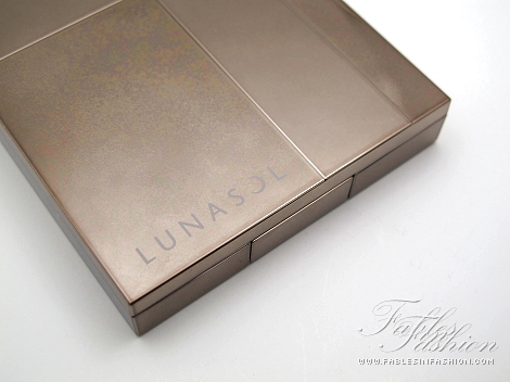 Lunasol Fall 2011 Three Dimensional Eyes - 02 Soft Beige