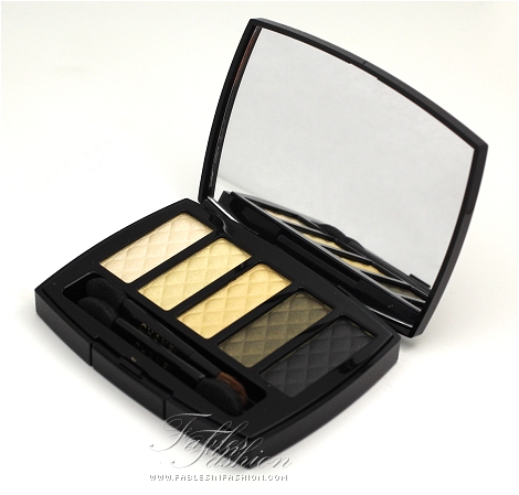 Chanel Charming Ombres Matelassees Eyeshadow Palette Review & Swatches