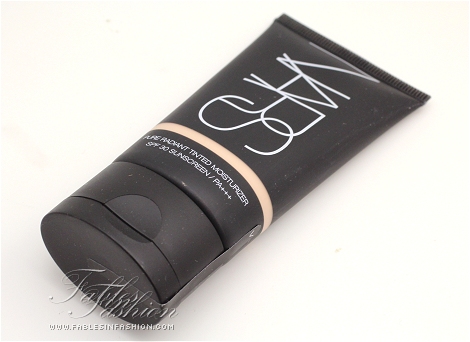 NARS Pure Radiant Tinted Moisturiser