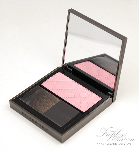 Burberry Natural Blush Light Glow – Peony Blush No.04