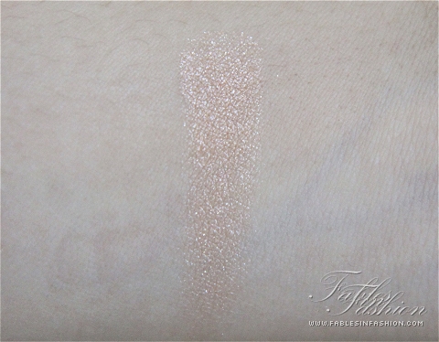 Chanel Mouche de Beaute Illuminating Powder