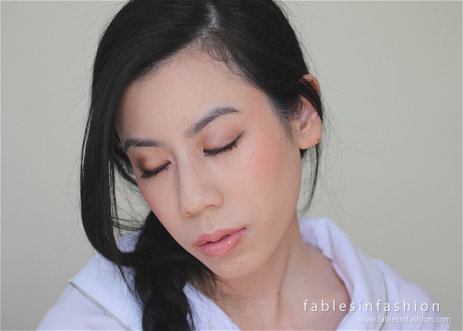 FOTD – Teal Lines
