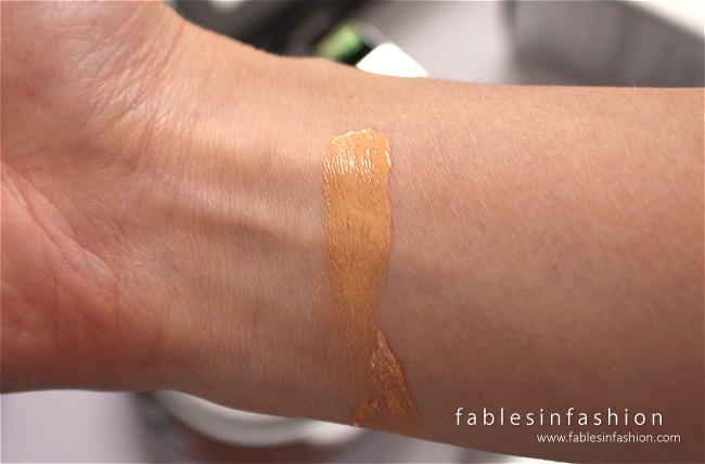 AmorePacific Color Control Cushion Compact