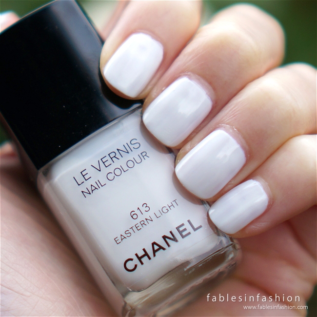 Chanel Le Vernis Nail Colour 613 Eastern Light – Ang Savvy