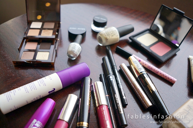What’s in my Travel Makeup / Skincare Bag 2014