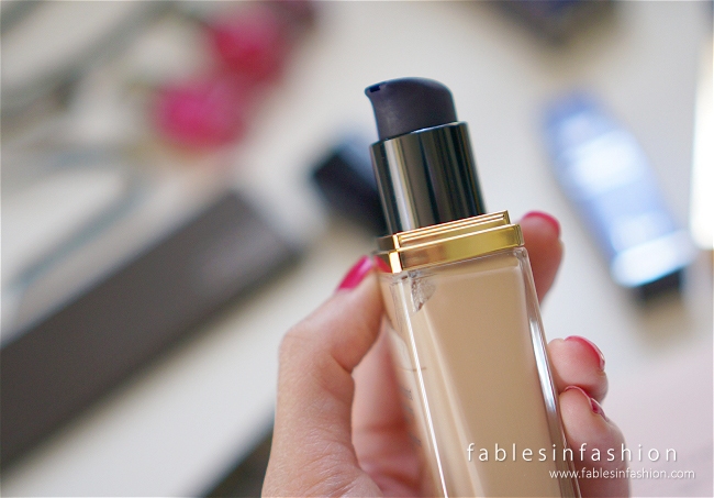 Estee Lauder Perfectionist Youth-Infusing Makeup