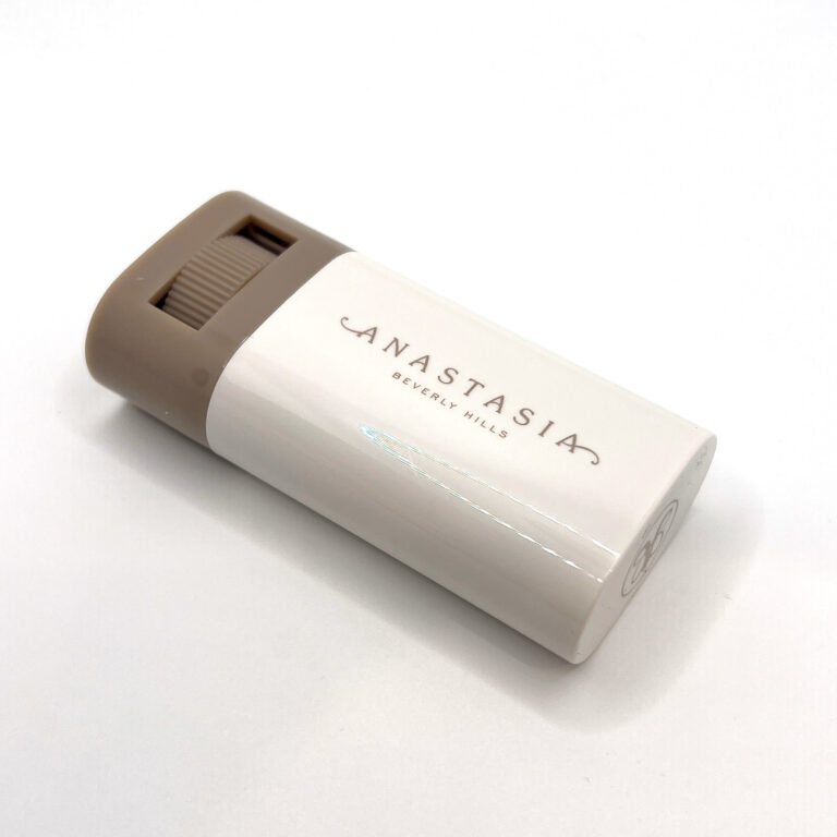 Anastasia Beverly Hills Beauty Balm Serum Boosted Skin Tint Review